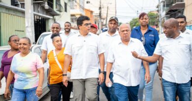 Fellito Suberví afirma más de 50 mil personas se beneficiarán con nueva red sanitaria y con “gigante cisterna”, en Villa Juana Fellito Suberví afirma más de 50 mil personas se beneficiarán con nueva red sanitaria y con “gigante cisterna”, en Villa Juana