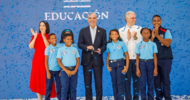 Presidente Abinader da inicio al año escolar 2026-2027 con más de dos millones de estudiantes convocados