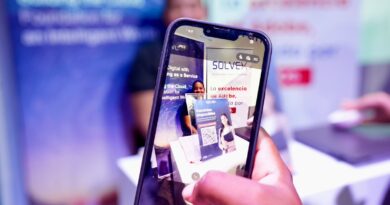 Talento Digital realiza feria de empleos para estudiantes que culminaron formación del programa tecnológico